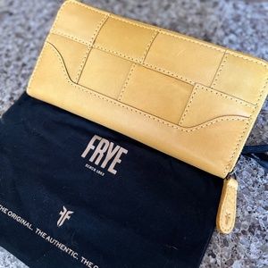 New Frye Yellow Patchwork Leather Zip Wallet MSRP $178